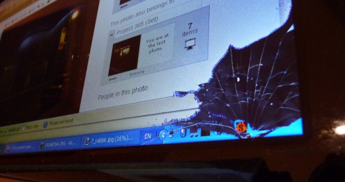 Broken Asus Eee laptop Broken Asus Eee laptop
